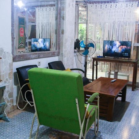 Budarno Homestay Kejayan Bagian luar foto