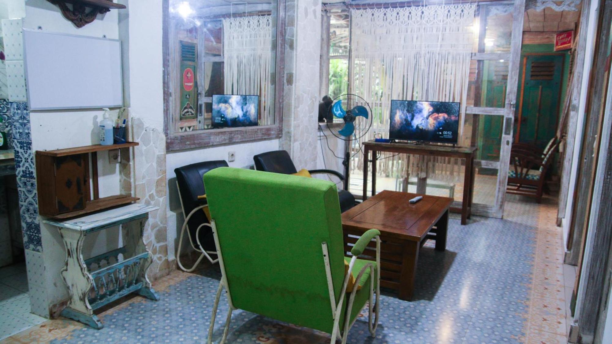 Budarno Homestay Kejayan Bagian luar foto